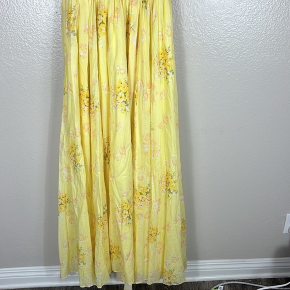 Selkie X Bridgerton Penelope Heiress Gown - Picture 5 of 12